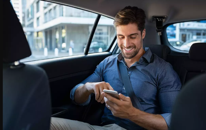 Peut-on réserver plusieurs véhicules simultanément pour une réception ? Chantilly